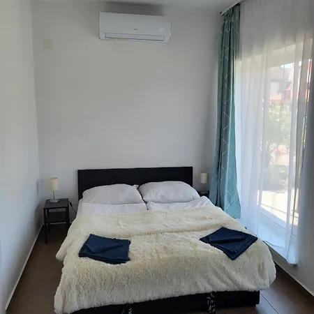 Balifornia Apartment Balatonboglár